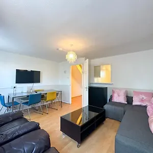 apt-36-oleary-square.brighton-hotels-england.com/
